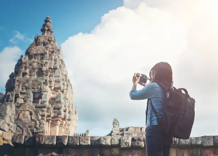 Shri Vetrivel Tours and Travels Sankarankovil