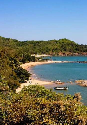 Shri Vetrivel Tours and Travels Sankarankovil