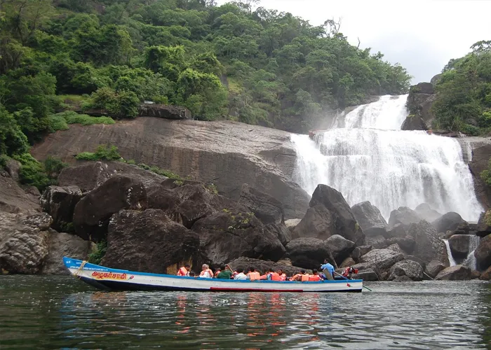 Shri Vetrivel Tours and Travels Sankarankovil